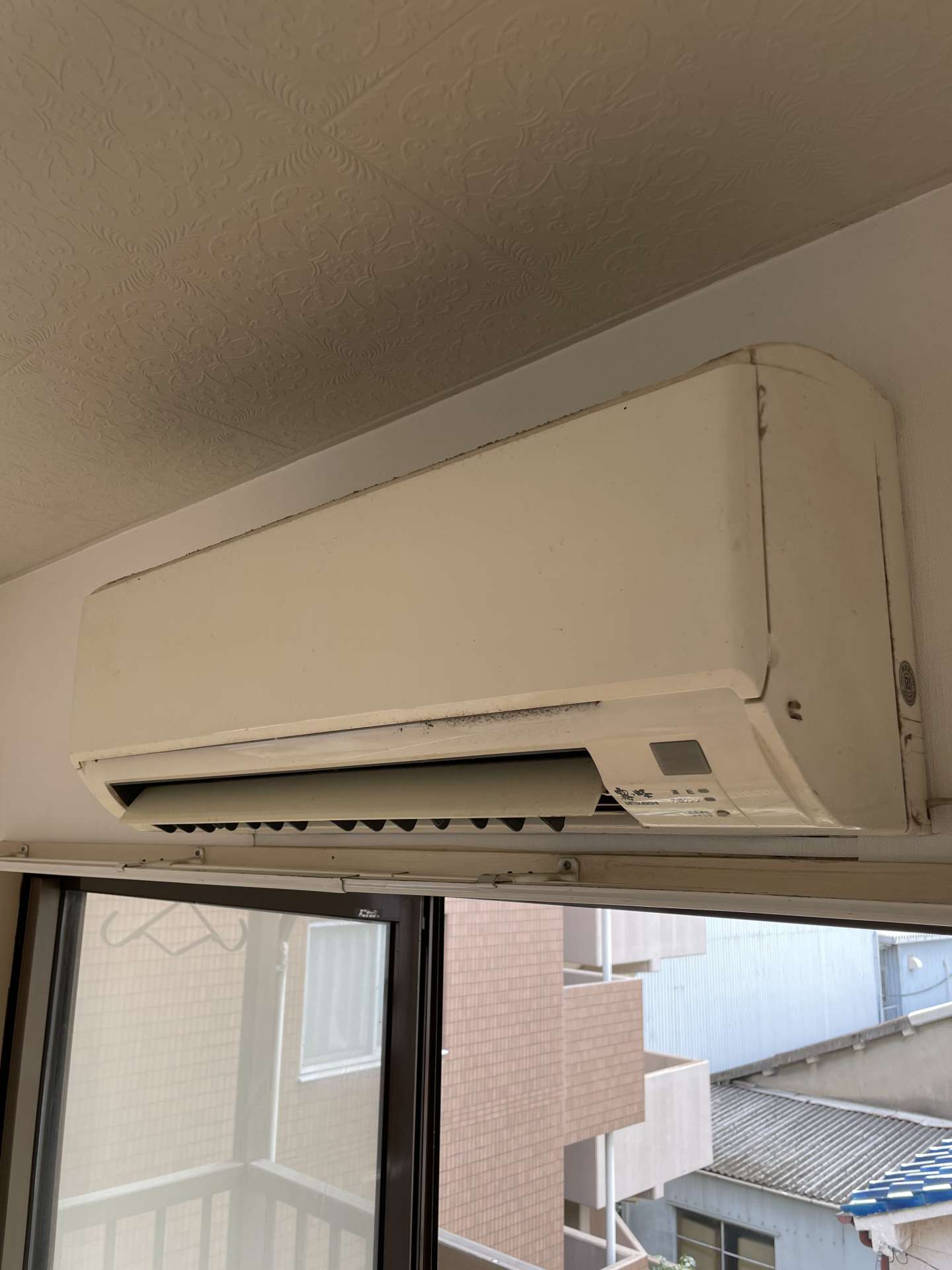 エアコン取り外し